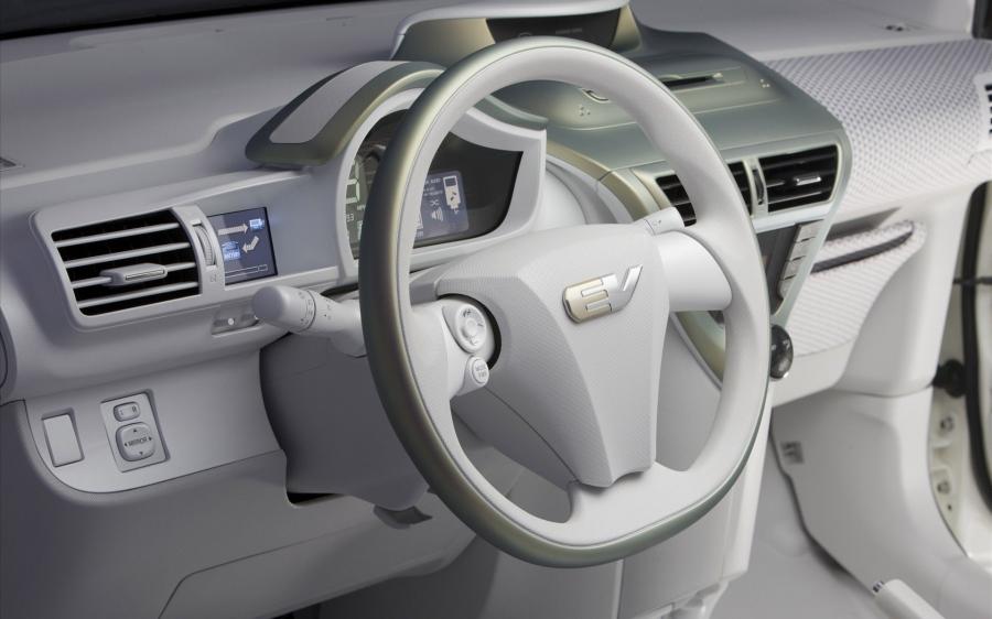  Toyota FT-EV Concept 2009 года  (фото 8 из 24)